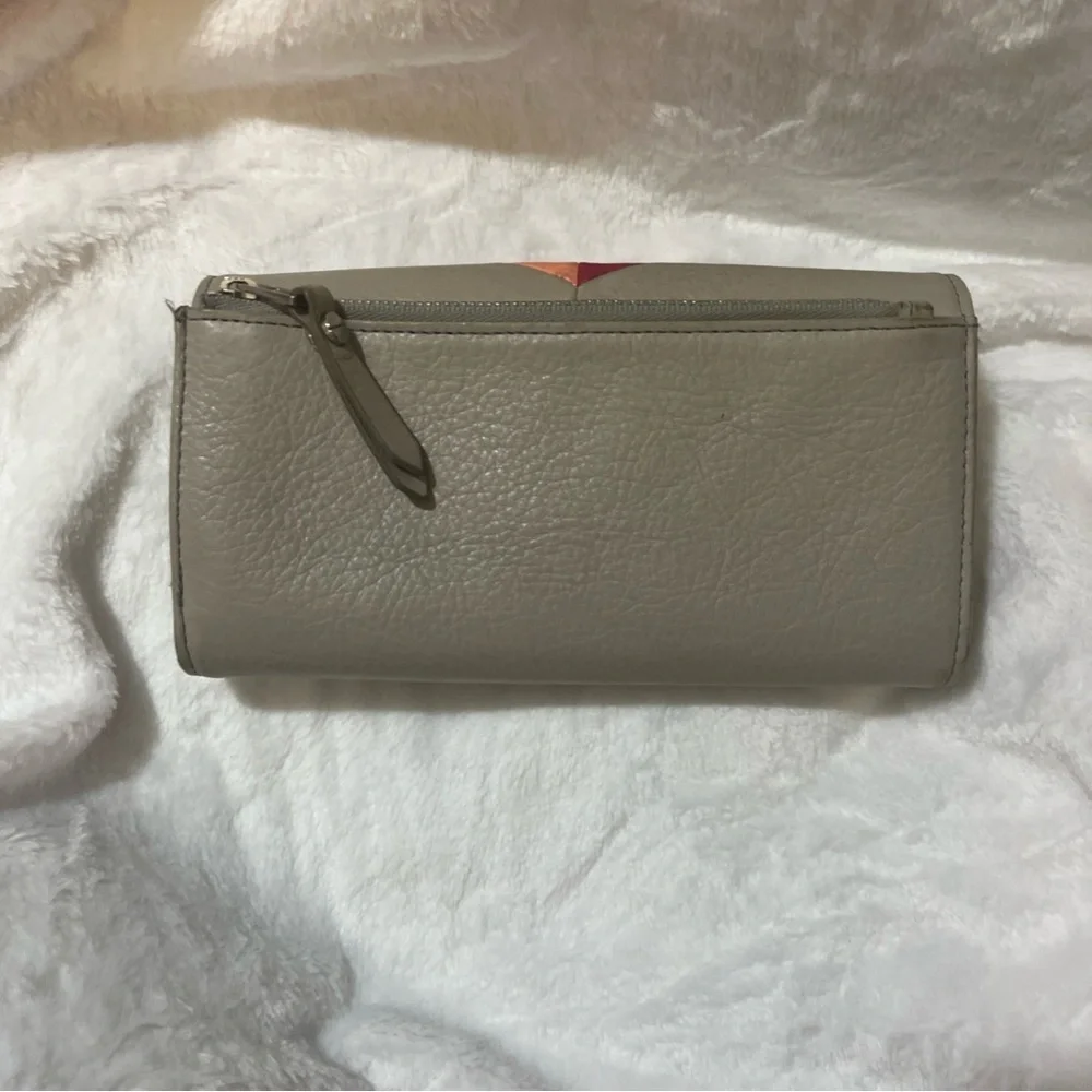 Fossil Women's Tri-Tone Leather Wallet